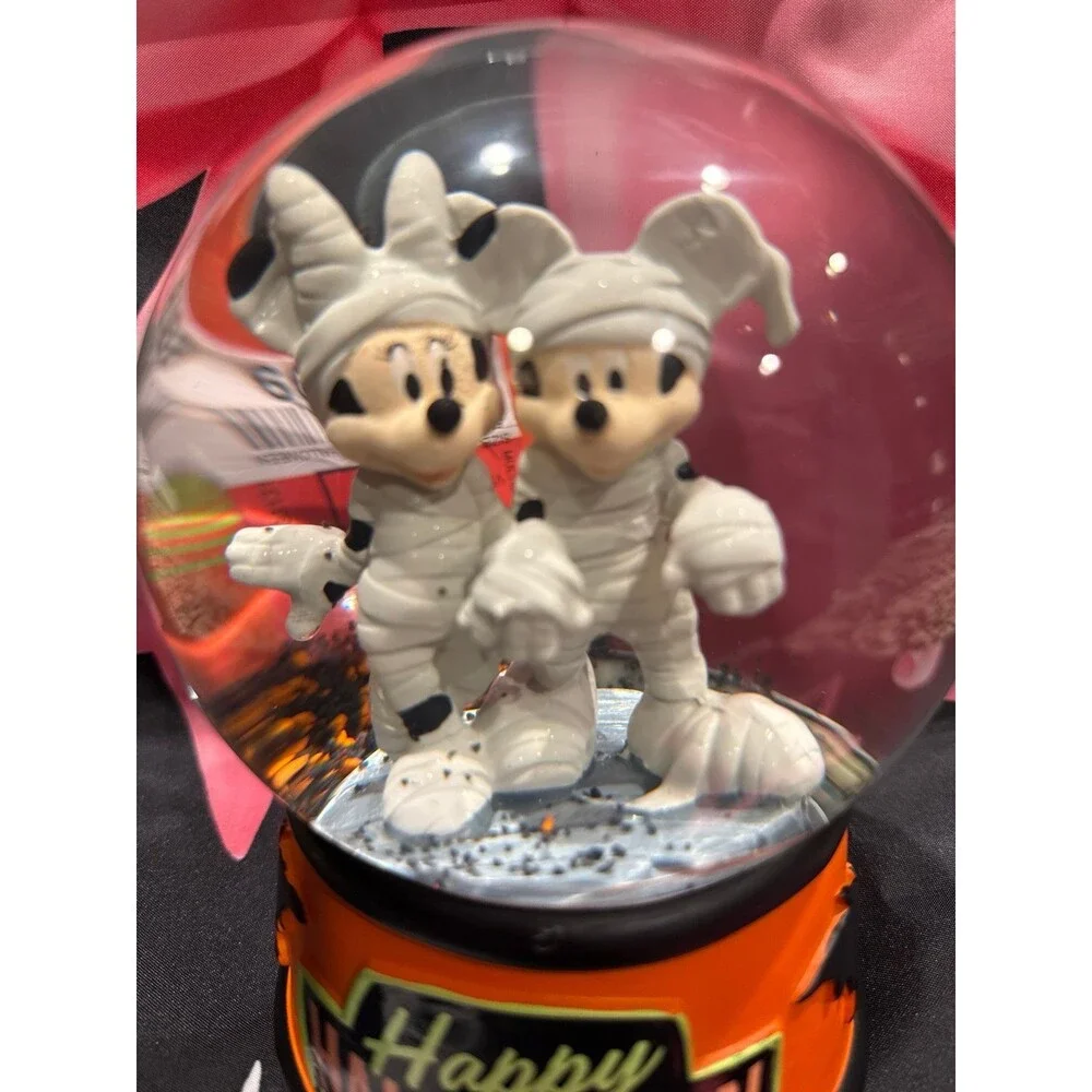 Halloween Mummy Mickey & Minnie Mouse Musical Snow Globe